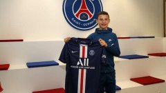 法国足球：多特有意巴黎16岁进攻中场Gh